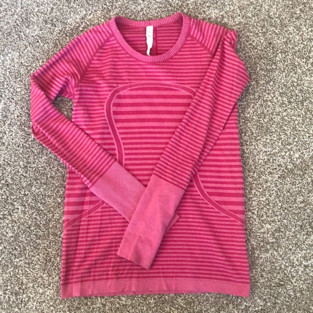 Lululemon swiftly tech long sleeve crew size 10